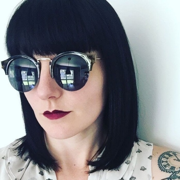 Meet your Posher, Anne - Picture 1 of 1